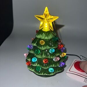 NWT Mr. Christmas nostalgic Christmas tree ornament